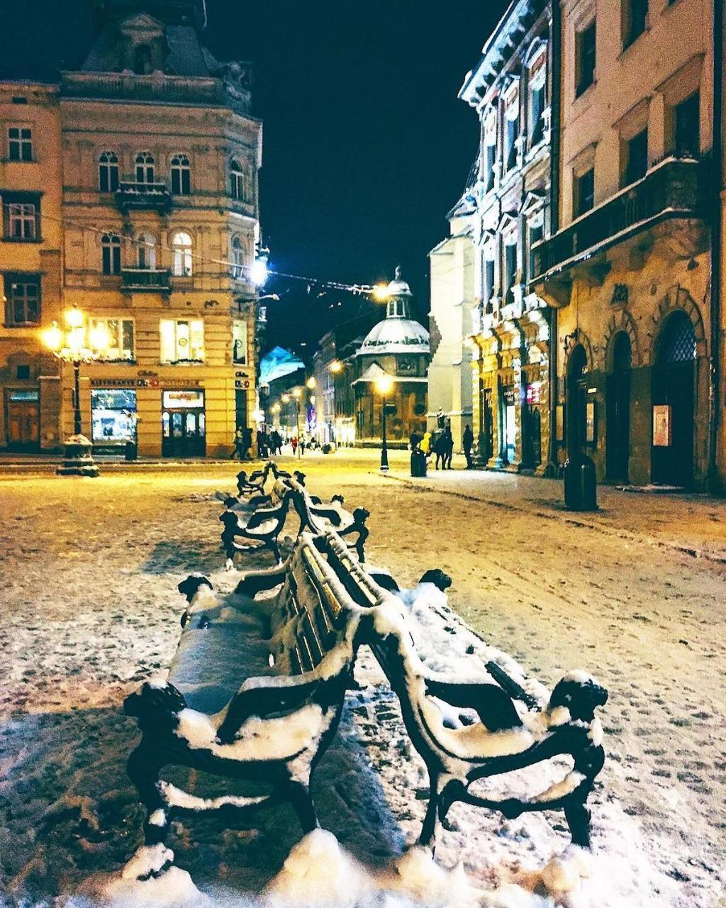 利沃夫Best Location! Rynok Square, Opera.公寓 外观 照片